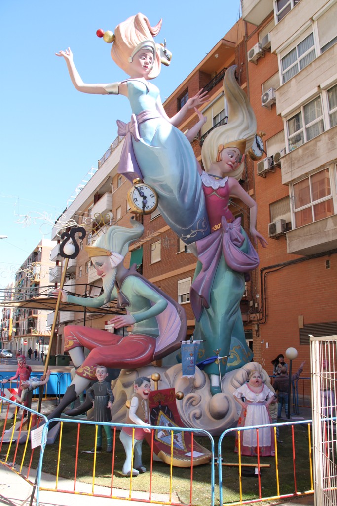 Totfalles: Arquitecto Alfaro-Francisco Cubells